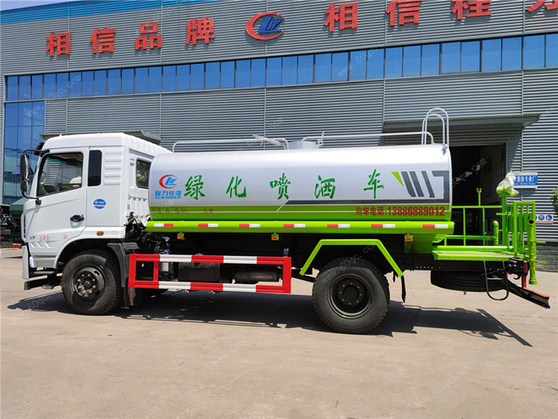 國六東風專用底盤D3灑水車