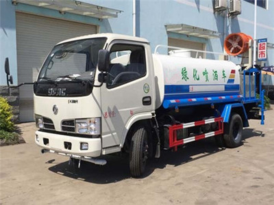 東風(fēng)福瑞卡霧炮車(chē)