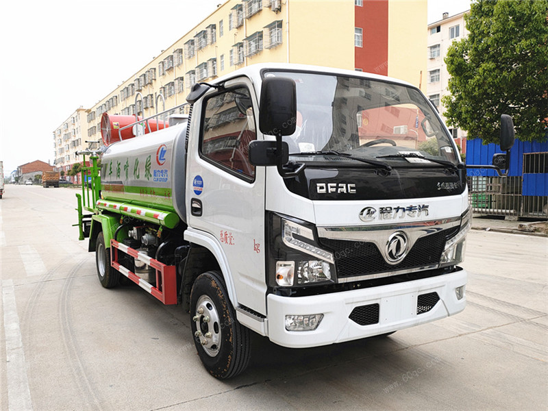 東風福瑞卡抑塵霧炮車