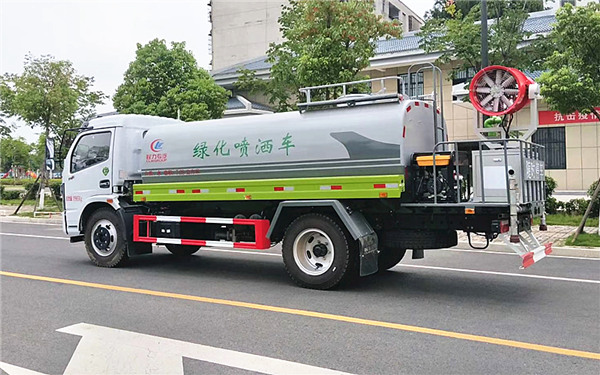 國六新款東風福瑞卡F7霧炮車