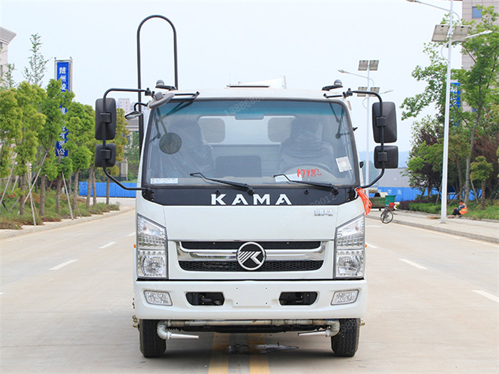 凱馬K6藍(lán)牌抑塵車